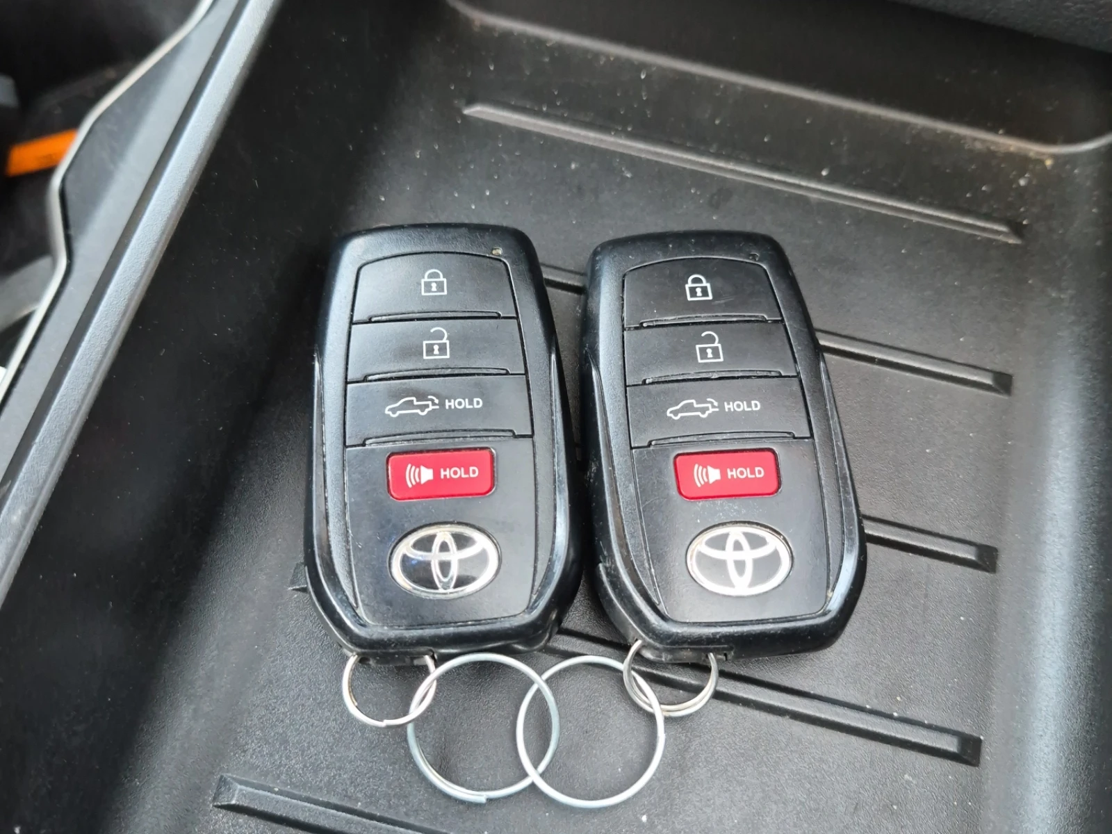 Toyota Tundra 4WD Limited CrewMax, снимка 13 - Автомобили и джипове - 54477782