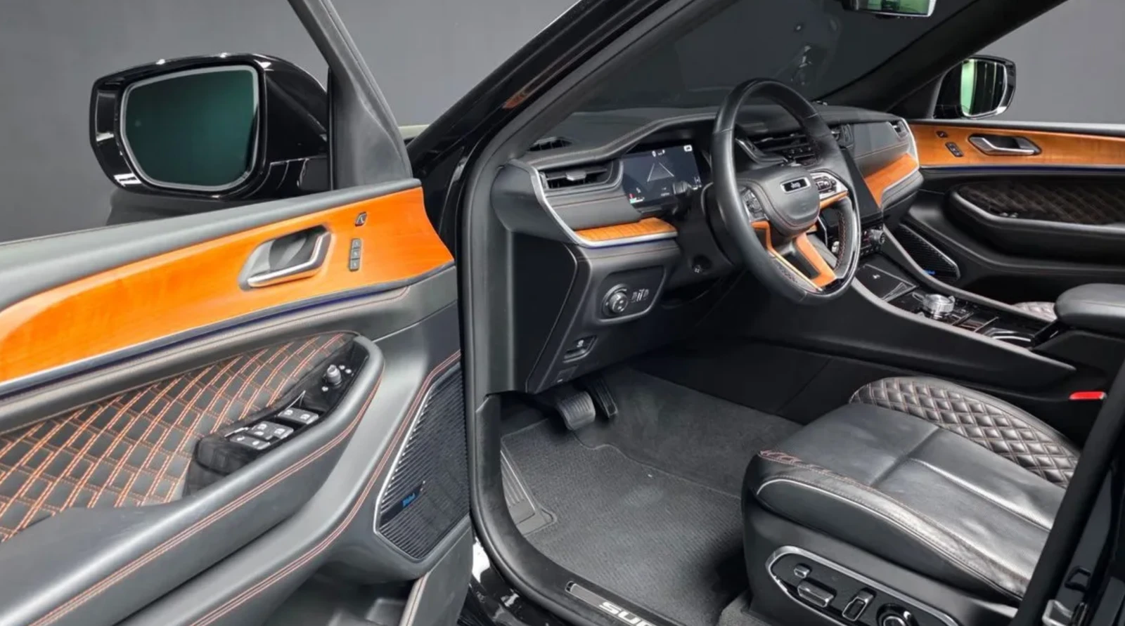 Jeep Grand cherokee Summit Reserve* Масаж* Обдух* Pano* Крайна цена, снимка 7 - Автомобили и джипове - 54681112