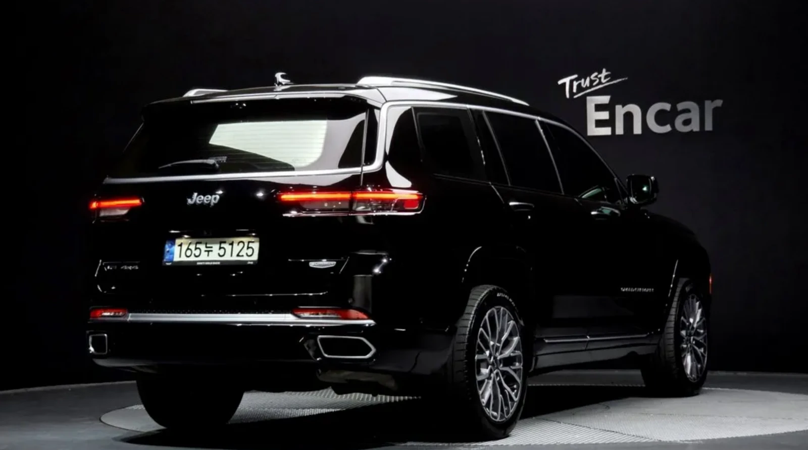 Jeep Grand cherokee Summit Reserve* Масаж* Обдух* Pano* Крайна цена, снимка 2 - Автомобили и джипове - 54681112