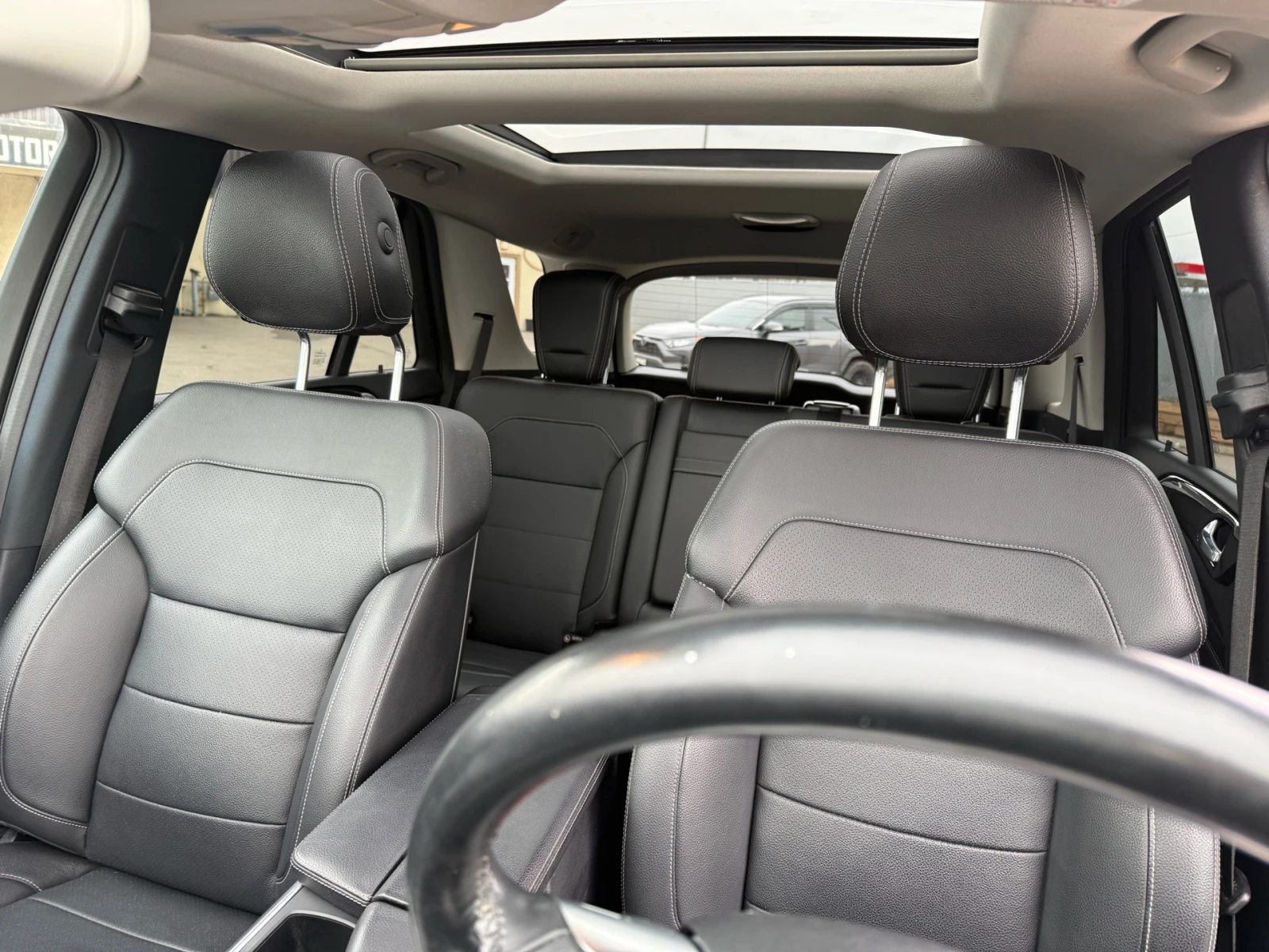 Mercedes-Benz ML 350 AMG * Harman/Kardon* AIRMATIC* 360* Keyless | Mobile.bg � ����������� 10
