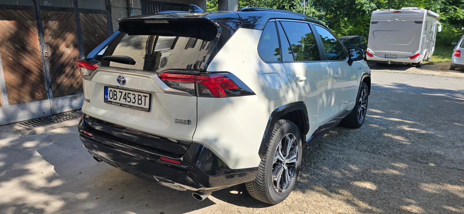 Toyota Rav4 Luxury Premium 2.5 Plug In Hybrid 306 к.с.4х4, снимка 5 - Автомобили и джипове - 55083467