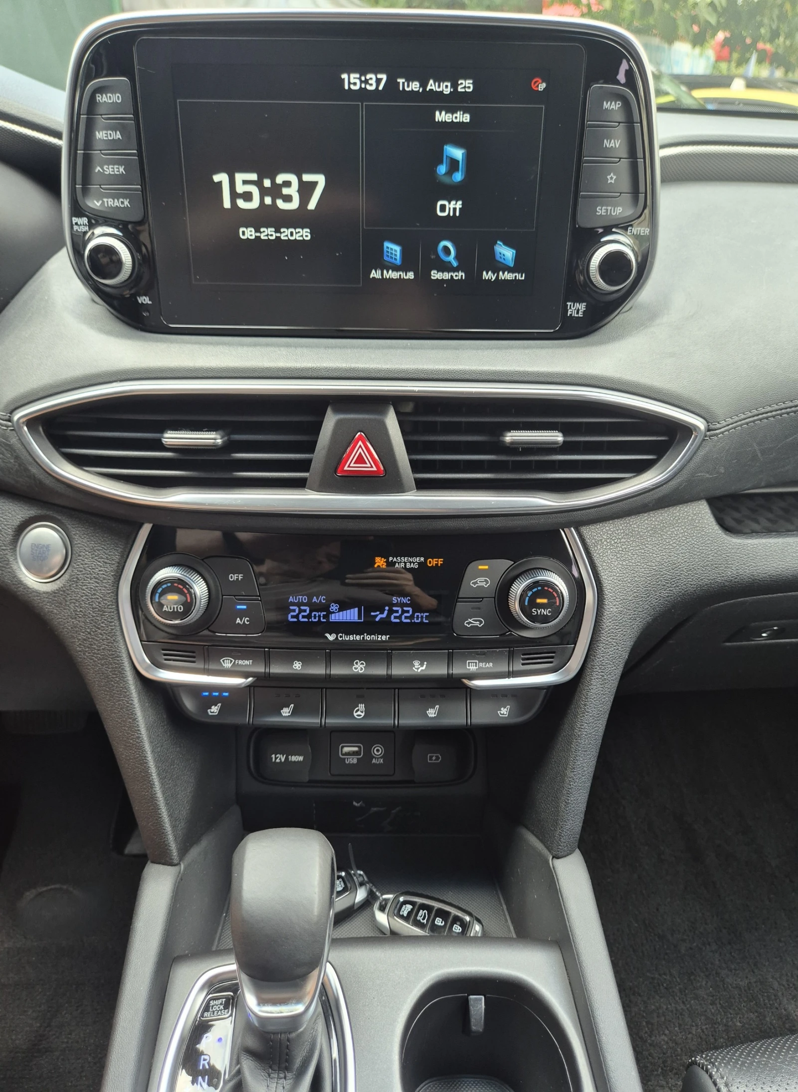 Hyundai Santa fe 2.0 4X4 CRDI - Наличен в БГ, снимка 11 - Автомобили и джипове - 55811508