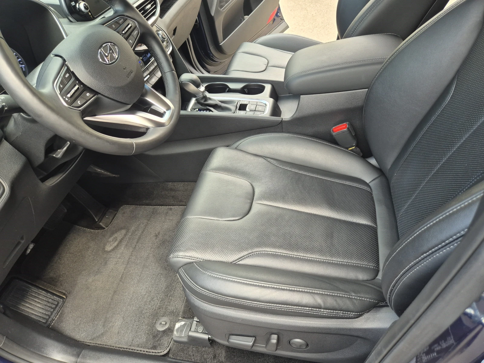 Hyundai Santa fe 2.0 4X4 CRDI - Наличен в БГ, снимка 5 - Автомобили и джипове - 55811508