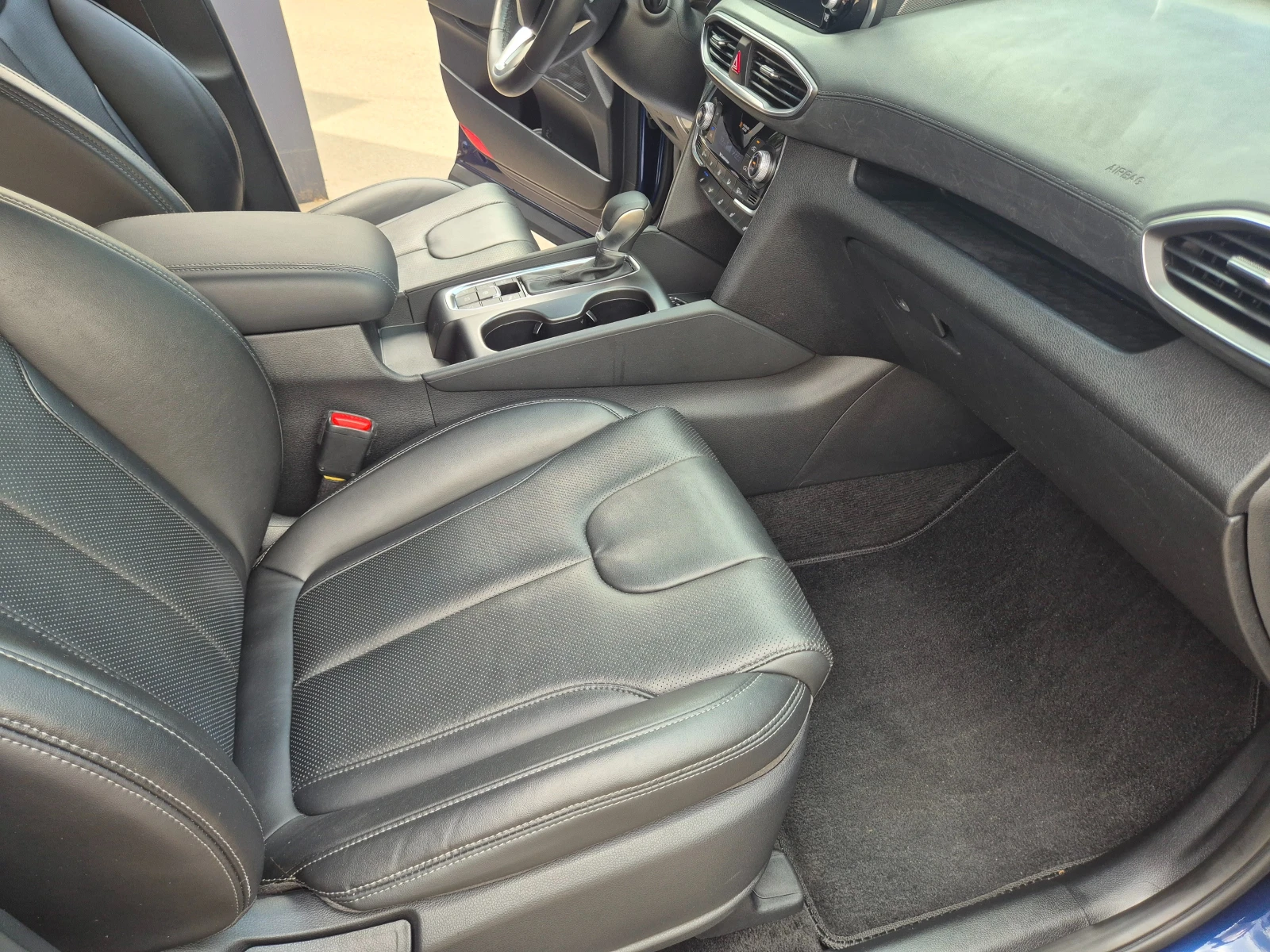Hyundai Santa fe 2.0 4X4 CRDI - Наличен в БГ, снимка 7 - Автомобили и джипове - 55811508