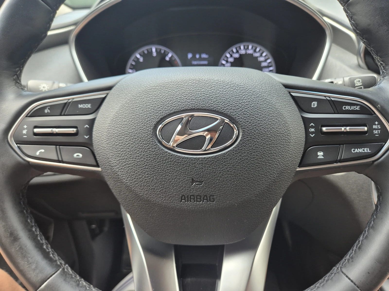 Hyundai Santa fe 2.0 4X4 CRDI - Наличен в БГ, снимка 10 - Автомобили и джипове - 55811508