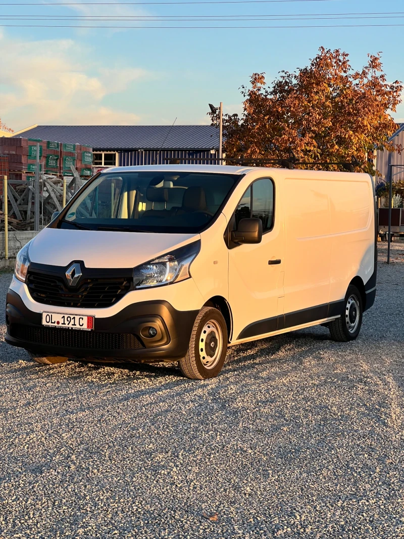 Renault Trafic, снимка 3 - Бусове и автобуси - 47823655