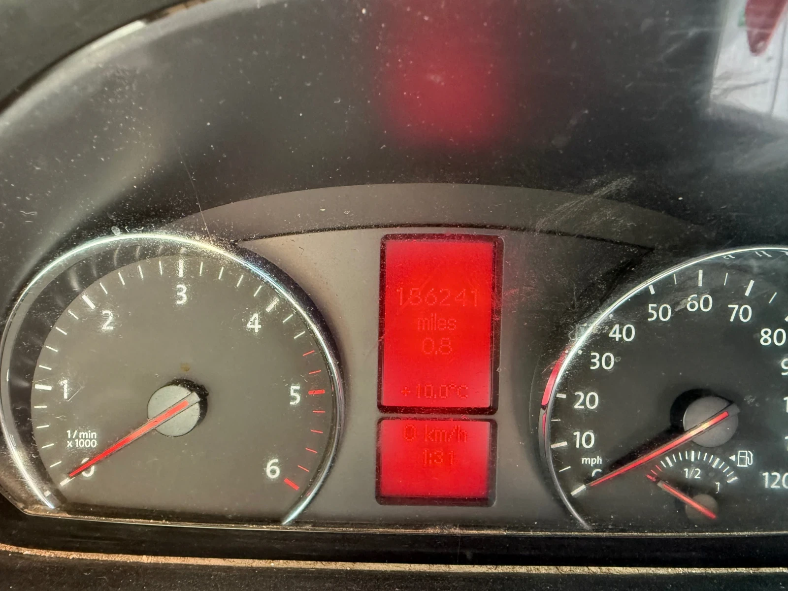 VW Crafter CR35 TDI, снимка 16 - Бусове и автобуси - 54252788