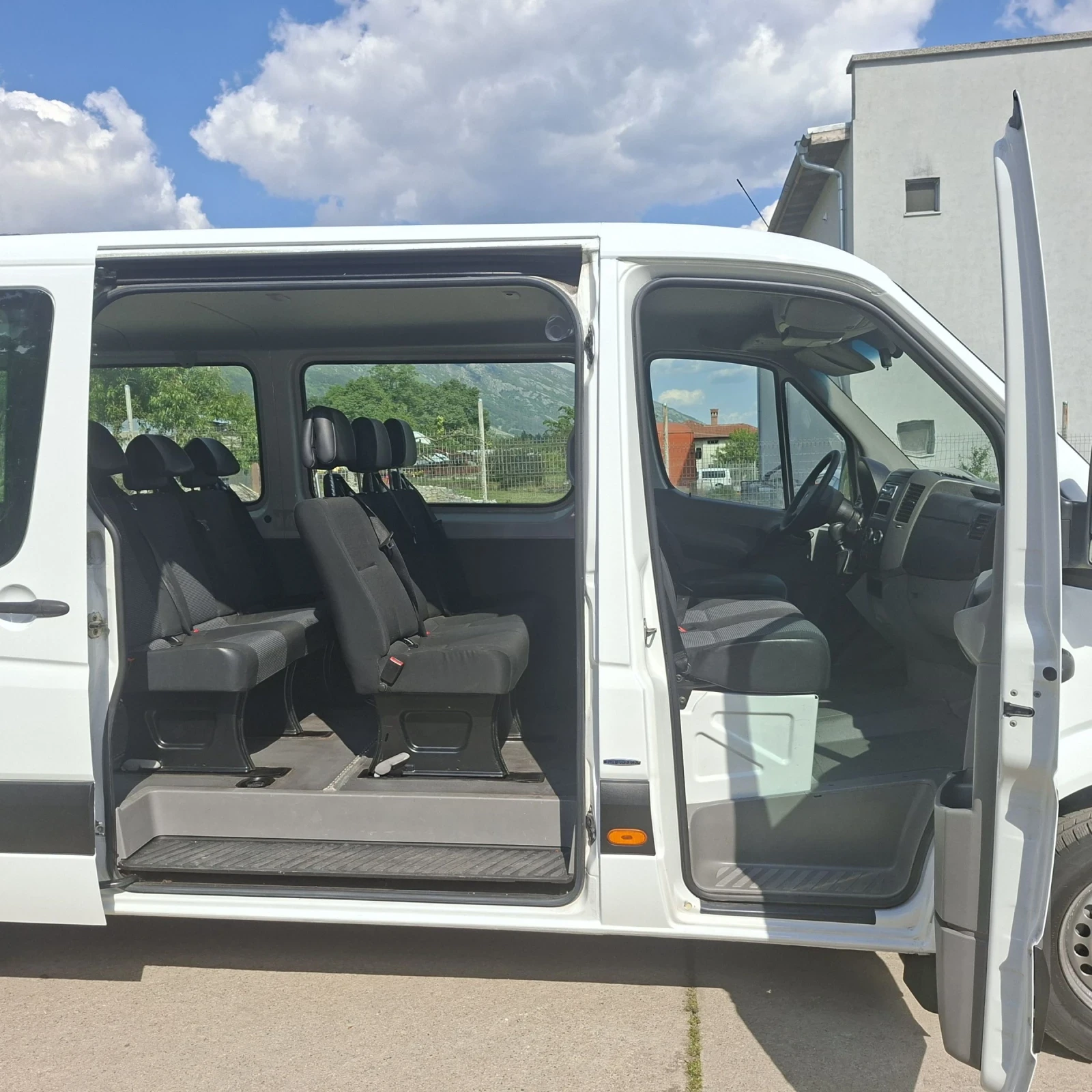 Mercedes-Benz Sprinter CDI 2 ZONE KLIMA 9MESTA RAMPA , снимка 6 - Бусове и автобуси - 54428232