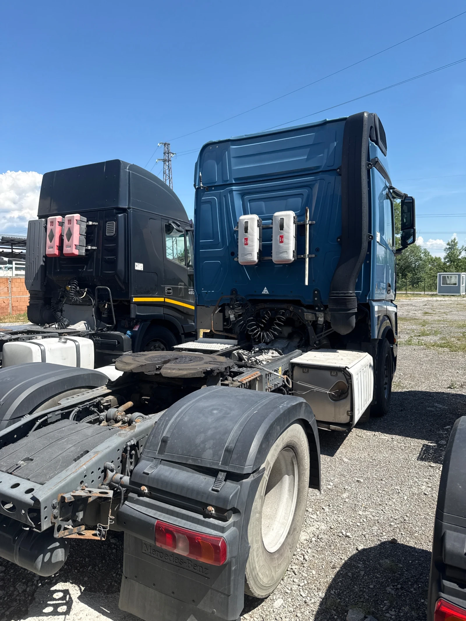 Mercedes-Benz Actros 1943 2 броя, снимка 4 - Камиони - 54853709