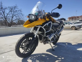 ����� �� �������� �� BMW R 1200 GS, � �������� ������, ������, ������ 