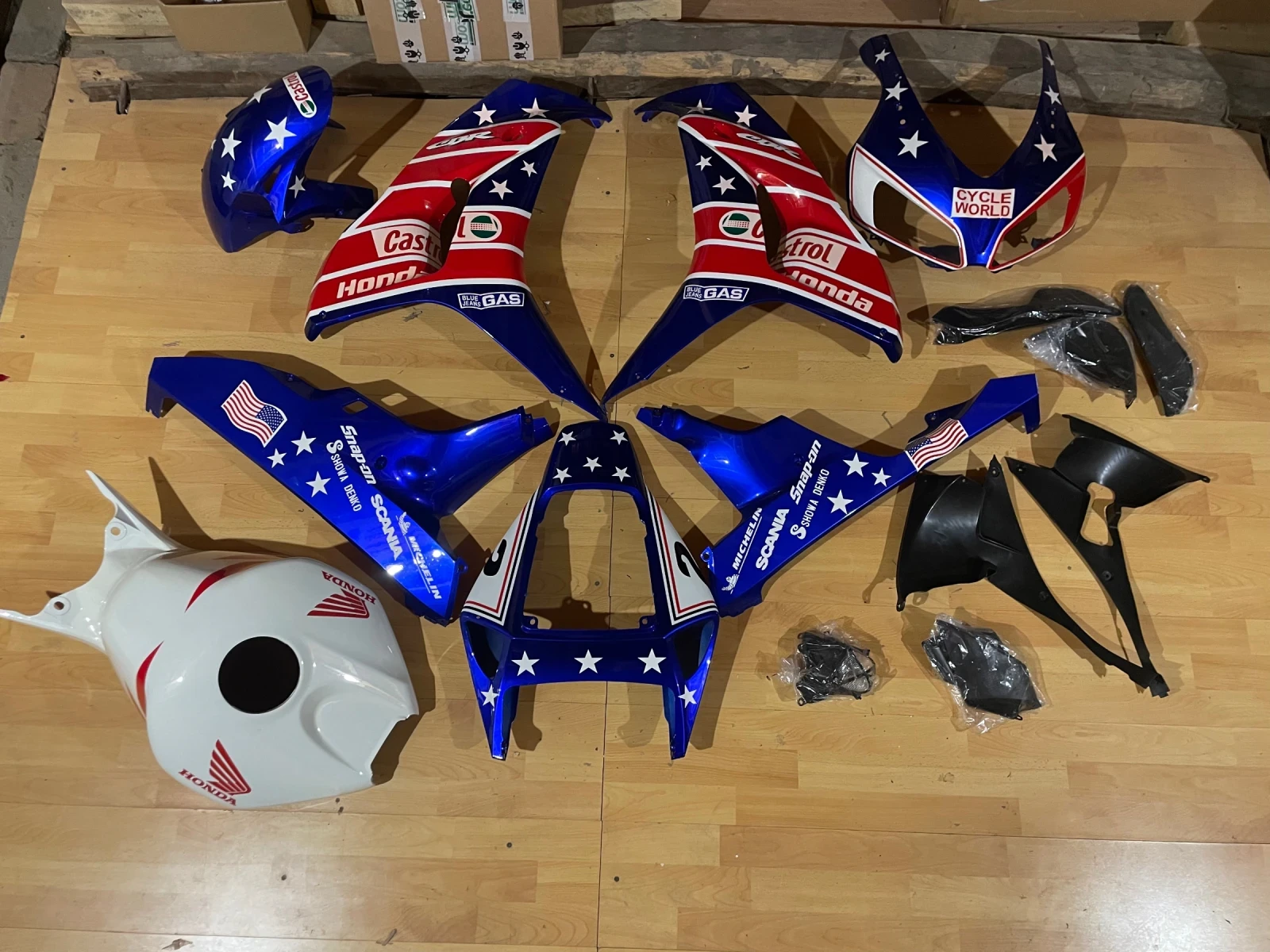 Honda Cbr 1000 RR 600RR части - изображение 3