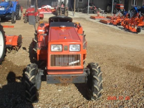 Трактор Kubota СКАЙТРАК, снимка 2