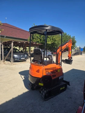 Багер Hitachi 1.5 тон, Кубота двигател, снимка 4