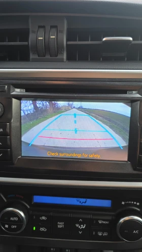 Toyota Auris 1.6 132кс бензин ГЕРМАНИЯ, снимка 13