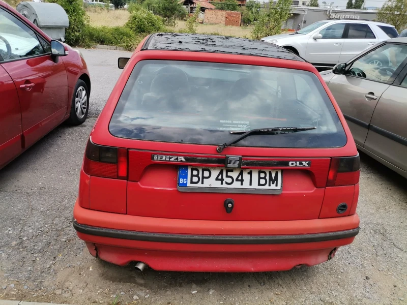 Seat Ibiza Бензин-газ , снимка 5 - Автомобили и джипове - 47473214