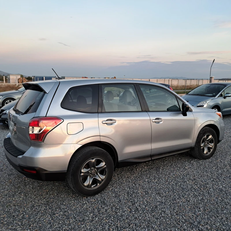 Subaru Forester 2.5 i* 170 к.с* AWD* AUTOMATIC, снимка 5 - Автомобили и джипове - 47553586