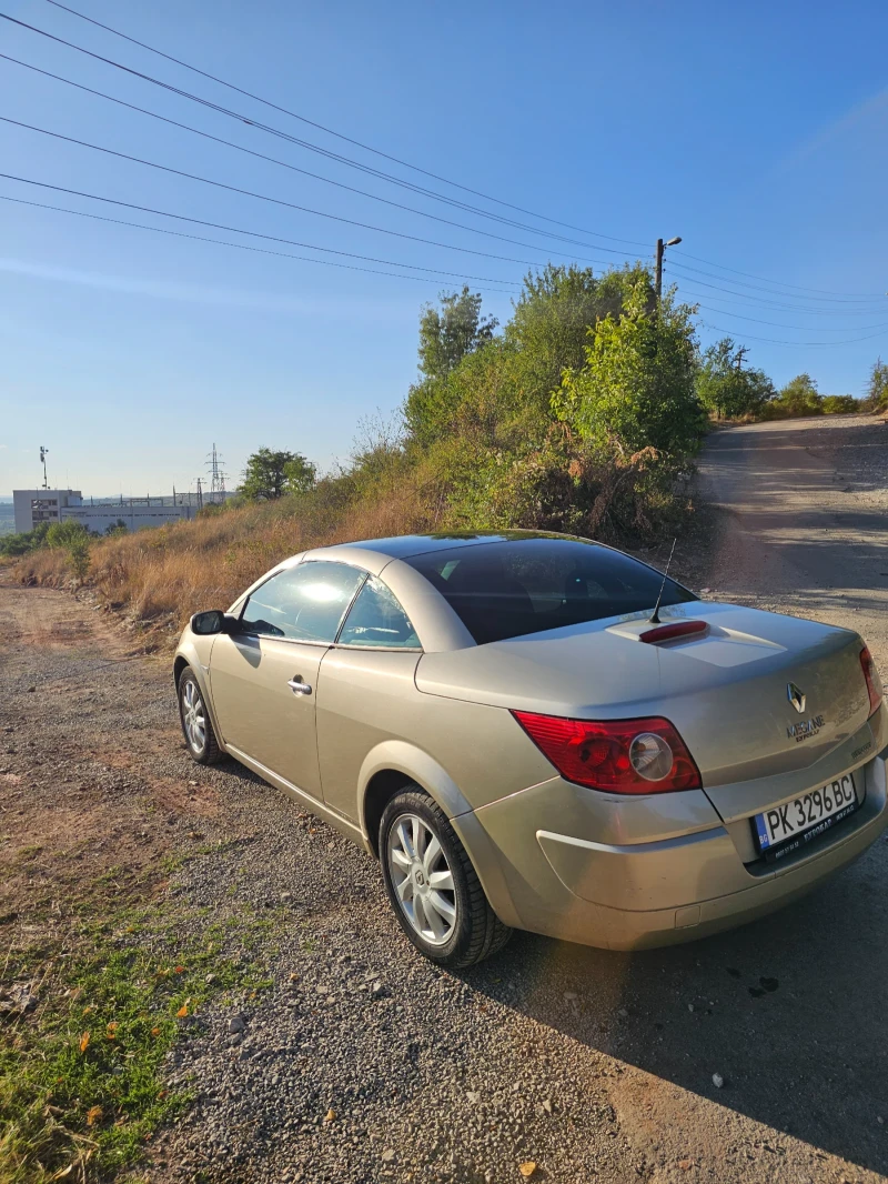 Renault Megane 1.9, снимка 10 - Автомобили и джипове - 47570284