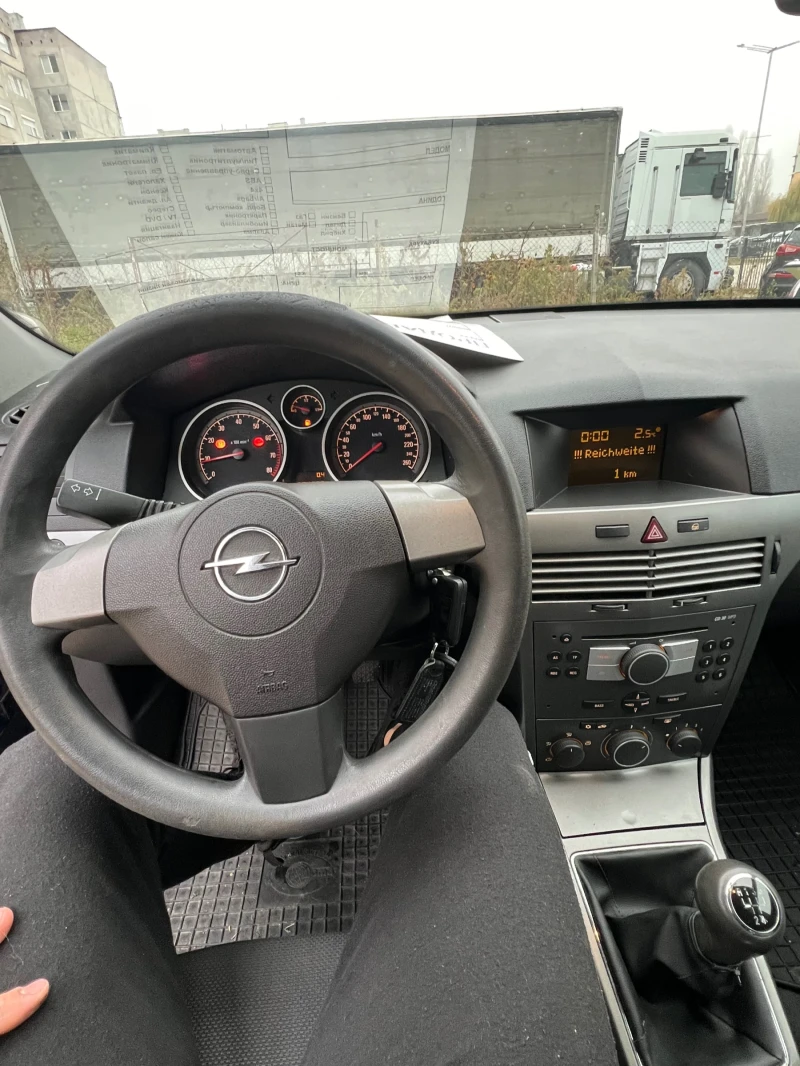 Opel Astra, снимка 8 - Автомобили и джипове - 48003718