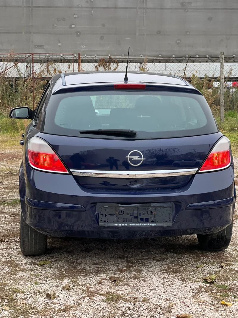 Opel Astra, снимка 1 - Автомобили и джипове - 48003718