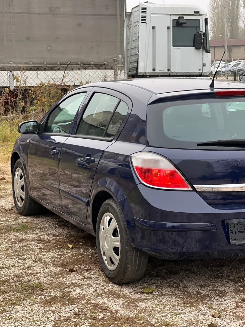 Opel Astra, снимка 2 - Автомобили и джипове - 48003718