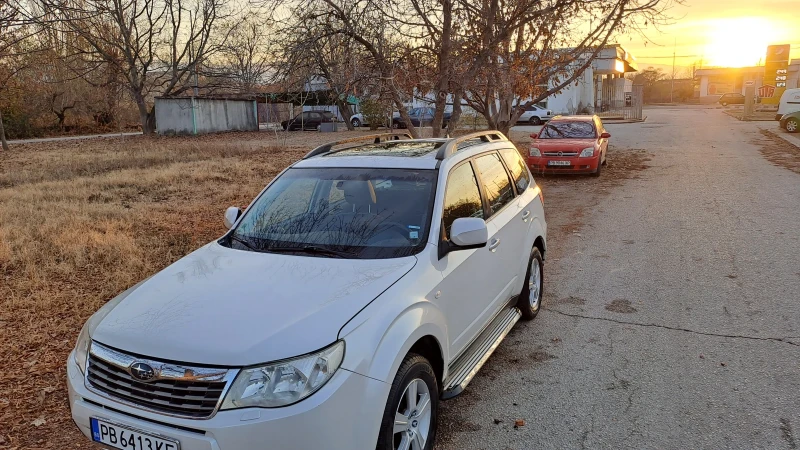 Subaru Forester, снимка 4 - Автомобили и джипове - 48028696