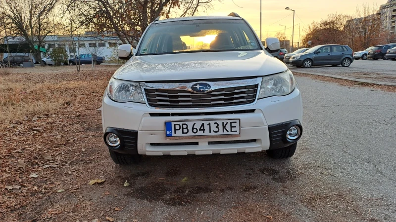 Subaru Forester, снимка 3 - Автомобили и джипове - 48028696