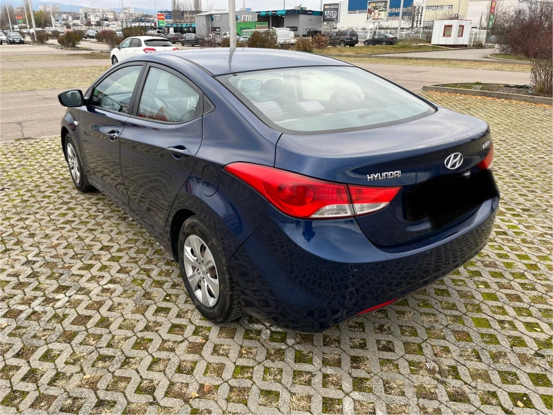 Hyundai Elantra, снимка 1 - Автомобили и джипове - 49208227