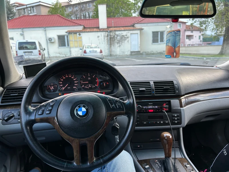 BMW 330, снимка 5 - Автомобили и джипове - 49595435