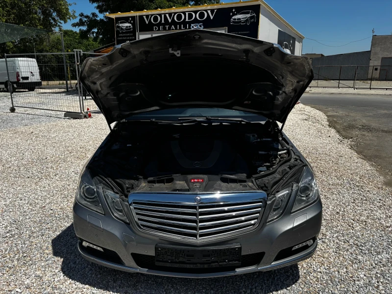 Mercedes-Benz E 350 Нов внос Германия, снимка 11 - Автомобили и джипове - 50845246
