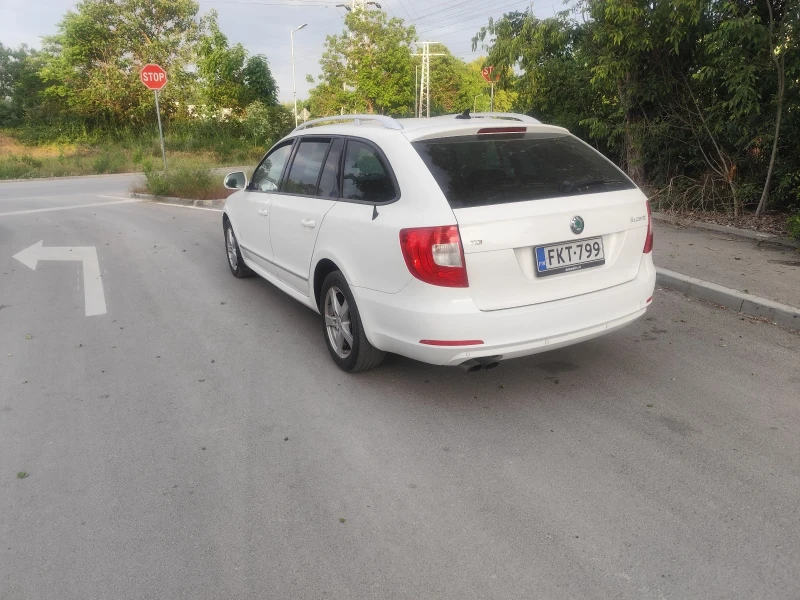 Skoda Superb 2, 0 tdi, снимка 5 - Автомобили и джипове - 52367063