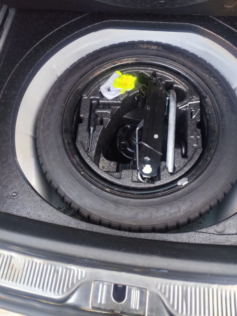 Skoda Superb 2, 0 tdi, снимка 9 - Автомобили и джипове - 52367063