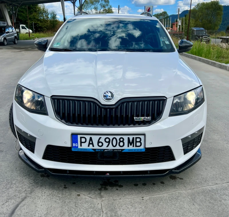 Skoda Octavia VRS - ТОП Състояние Лизинг, снимка 2 - Автомобили и джипове - 51599768