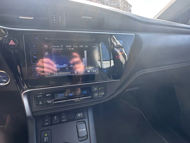 Toyota Auris TS Wagon 1.8 CVT HSD Luna, снимка 9 - Автомобили и джипове - 52198319