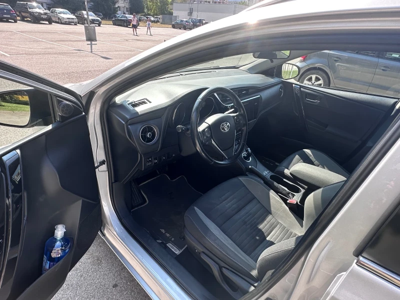 Toyota Auris TS Wagon 1.8 CVT HSD Luna, снимка 7 - Автомобили и джипове - 52198319