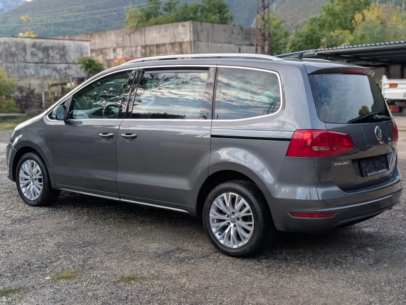 VW Sharan 2.0 TDI, снимка 4 - Автомобили и джипове - 51994173