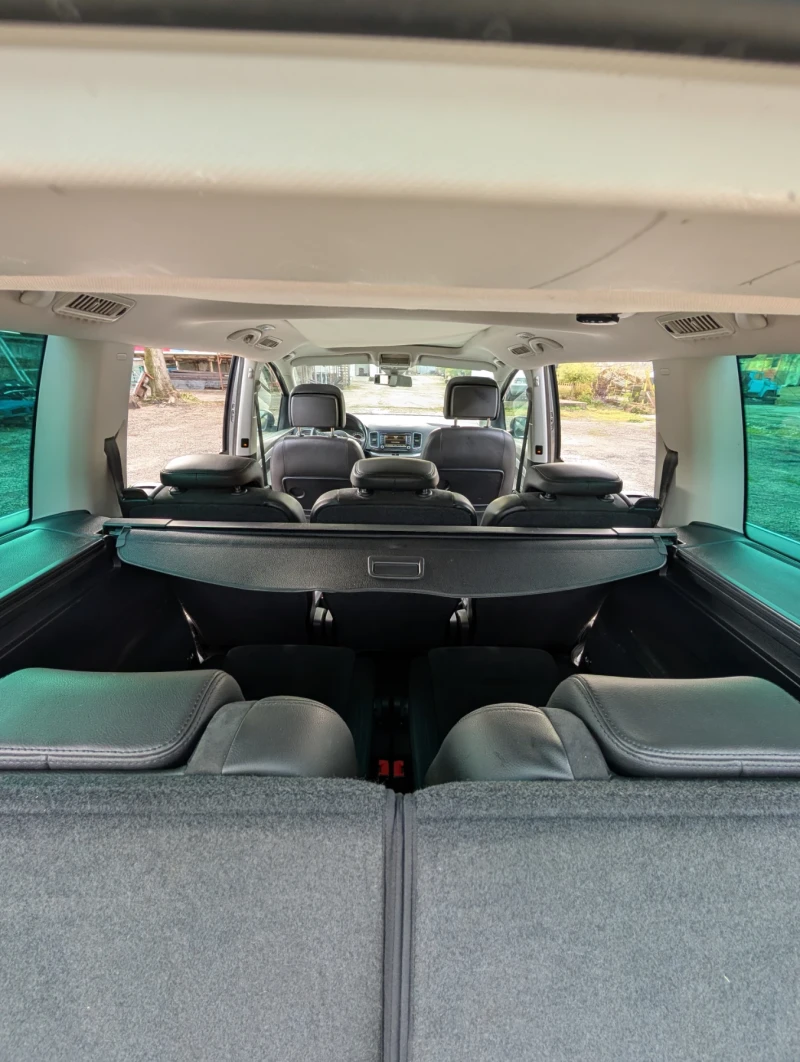 VW Sharan 2.0 TDI, снимка 14 - Автомобили и джипове - 51994173