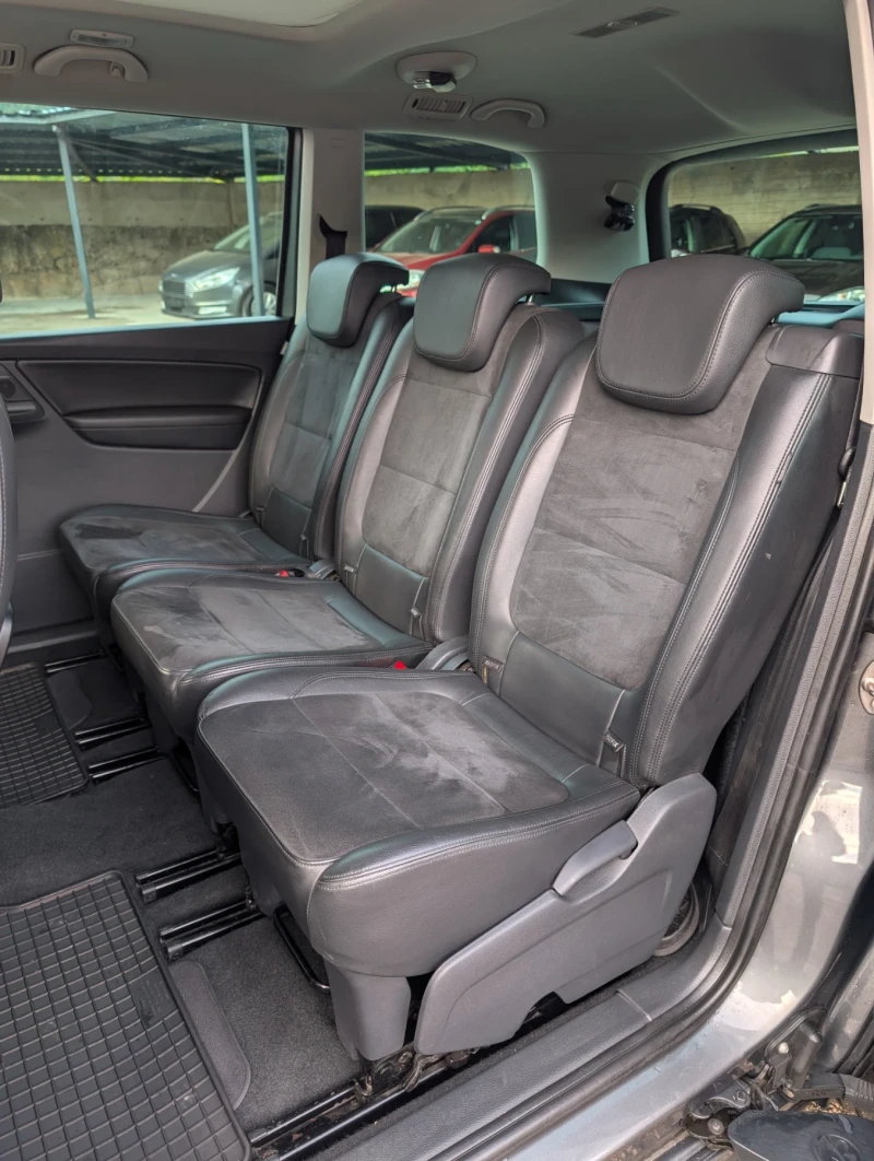 VW Sharan 2.0 TDI, снимка 10 - Автомобили и джипове - 51994173