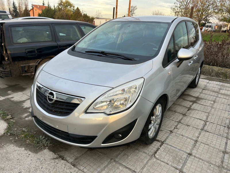 Opel Meriva 1.3 cgti, снимка 3 - Автомобили и джипове - 52554647