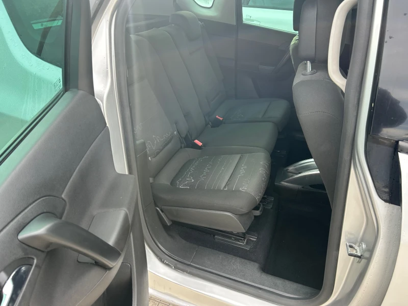 Opel Meriva 1.3 cgti, снимка 10 - Автомобили и джипове - 52554647