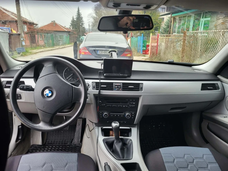 BMW 318, снимка 4 - Автомобили и джипове - 52793420