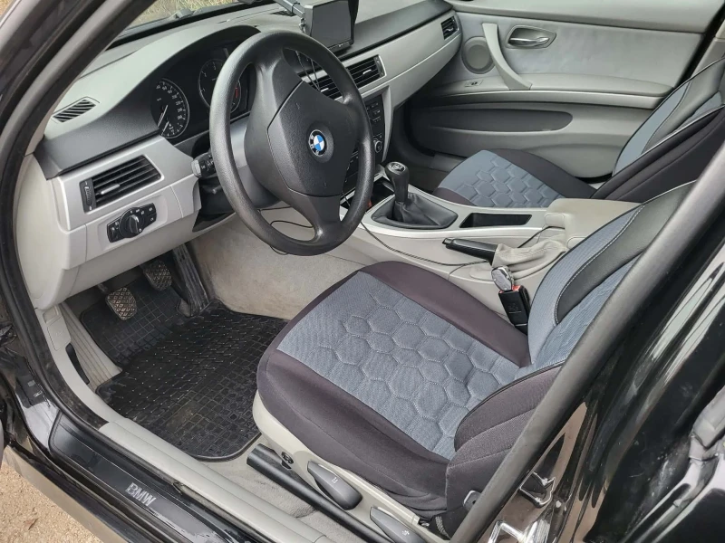 BMW 318, снимка 5 - Автомобили и джипове - 52793420