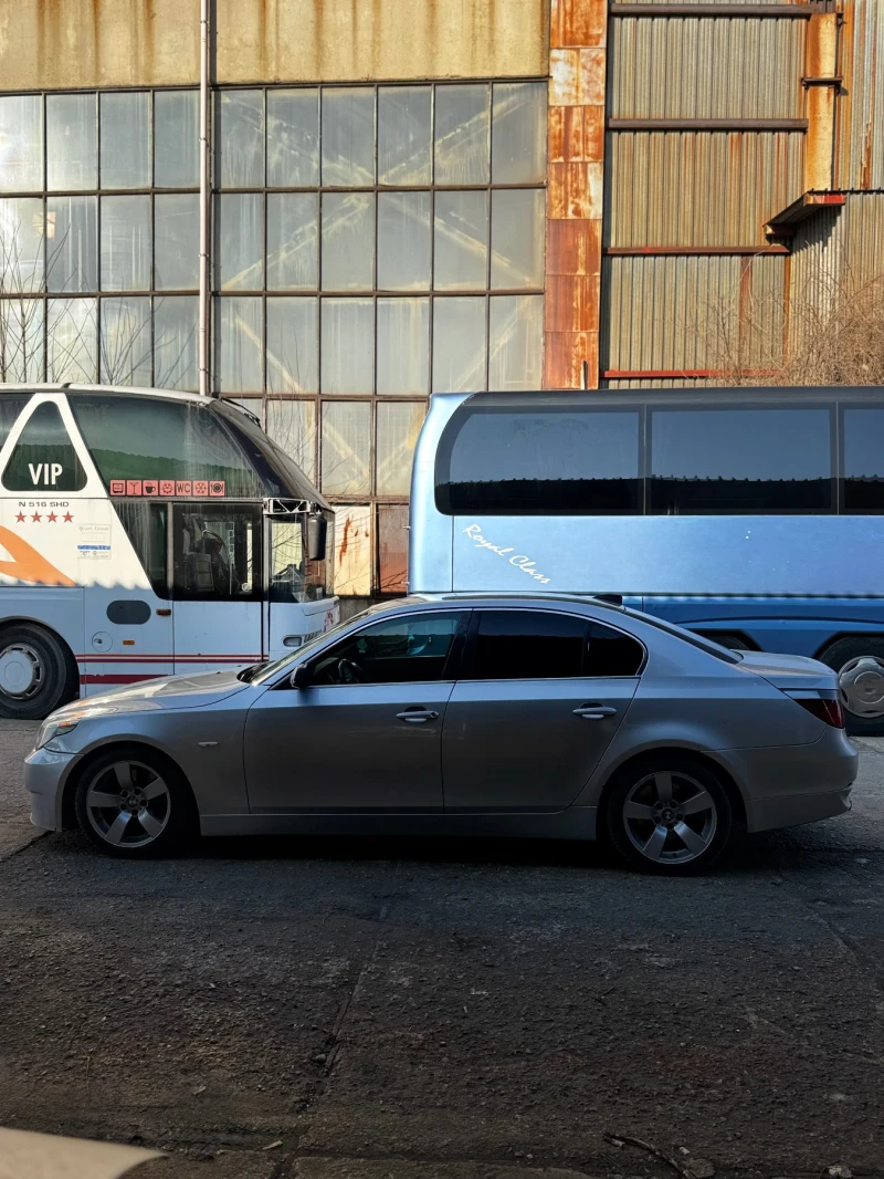 BMW 530, снимка 3 - Автомобили и джипове - 53157137