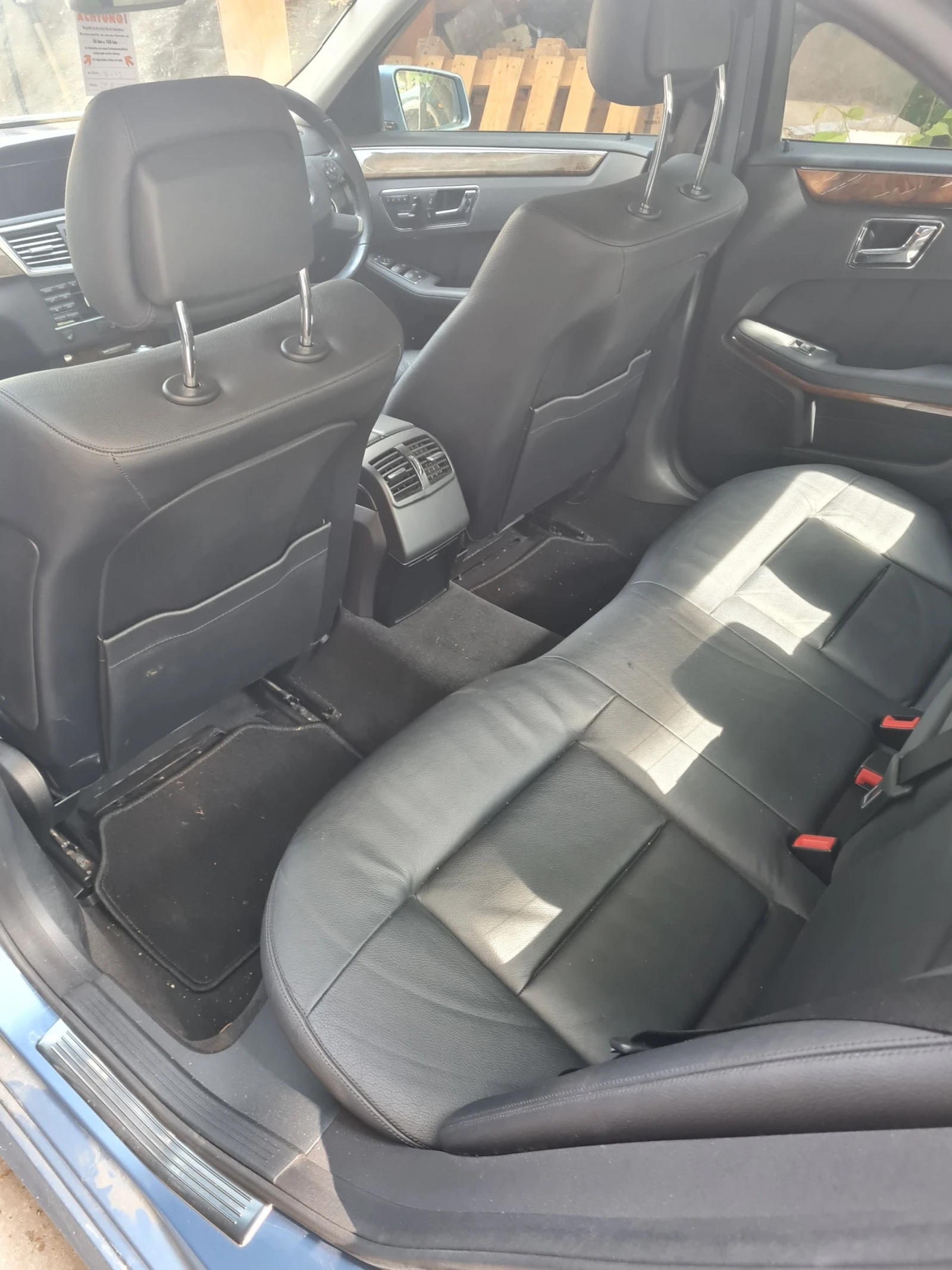 Mercedes-Benz E 220 ЗА ЧАСТИ - изображение 6
