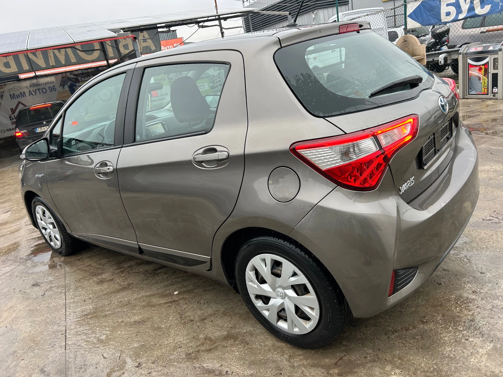 Toyota Yaris Hybrid * 1.5* * 2019* * 89000km* СЕРВИЗ* * N1* *  - изображение 5