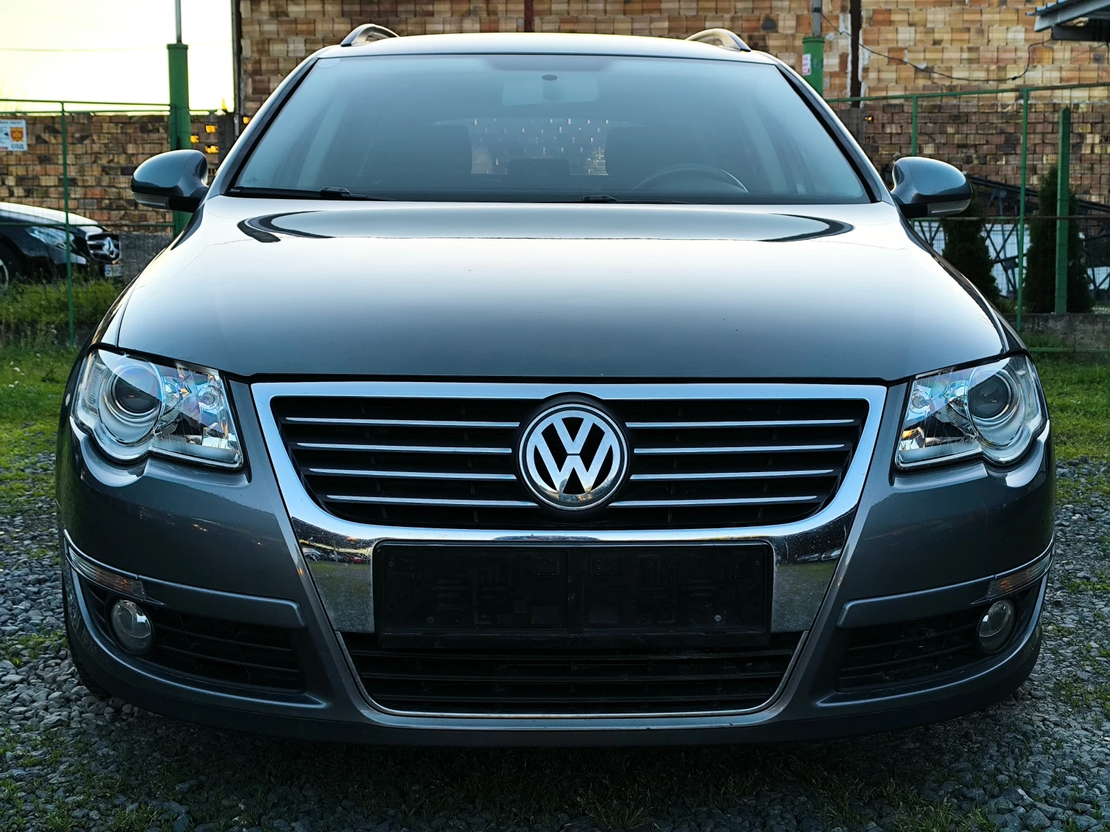 VW Passat 1.9TDI-105кс-КЛИМАТРОНИК-ТОП СЪСТОЯНИЕ !!! - изображение 8