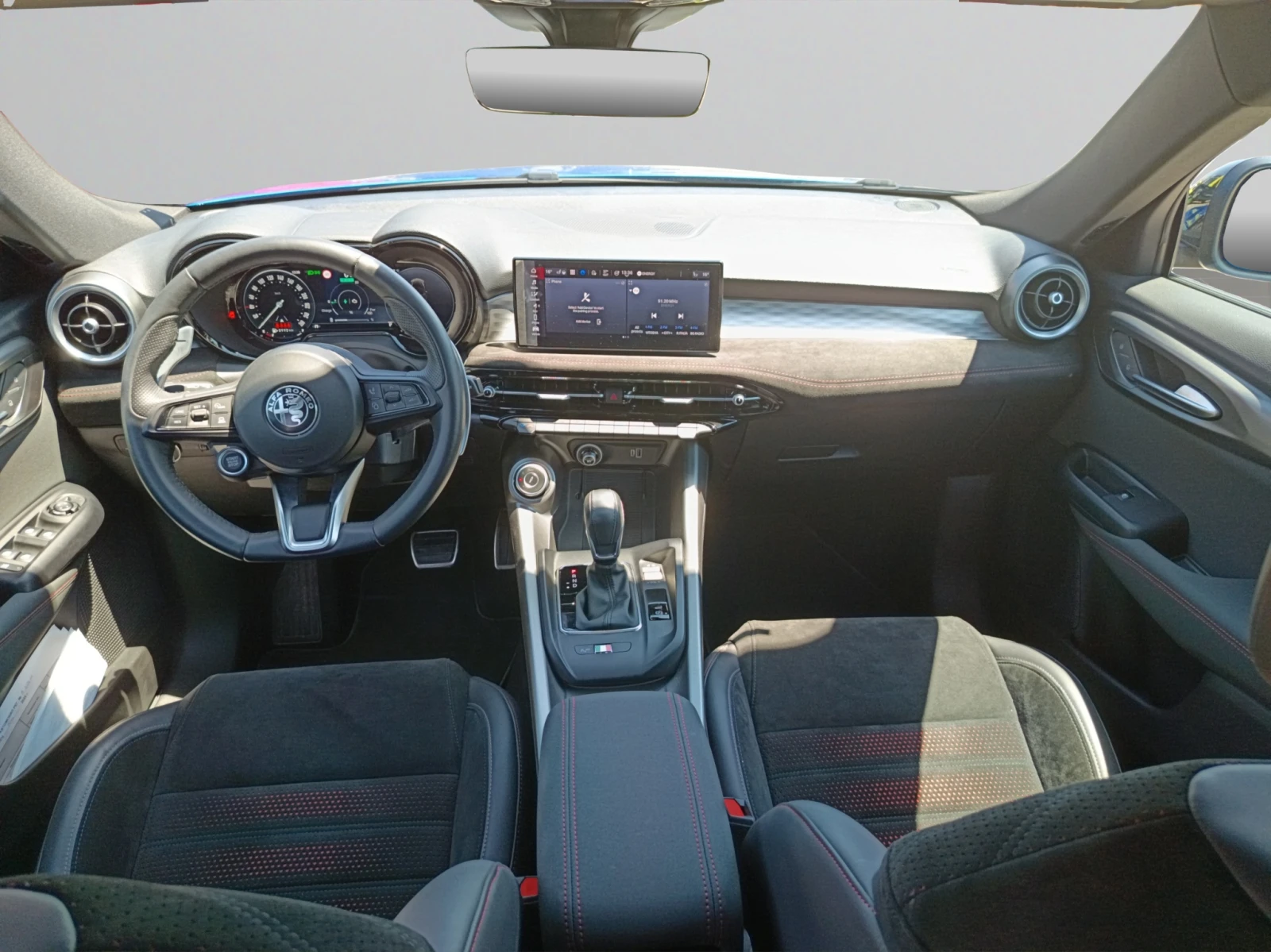 Alfa Romeo Tonale 1.5 e-Hybrid  | Mobile.bg   12