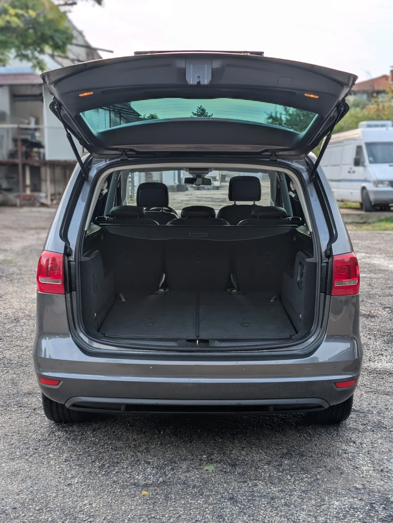 VW Sharan 2.0 TDI - изображение 8