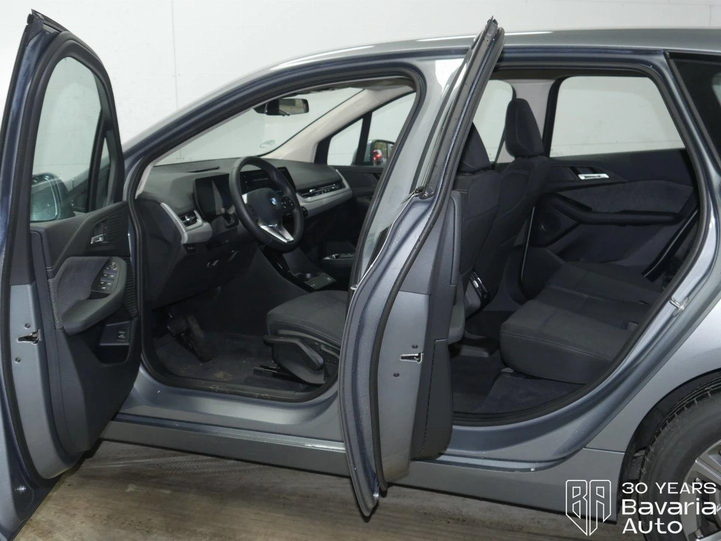 BMW 218 i Active Tourer Steptronic | Mobile.bg   5