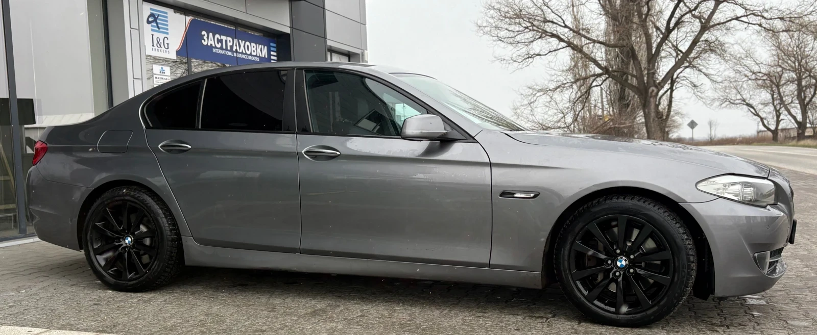 BMW 530 3.0TDI / F10 / NAVI / Сменени Вериги - изображение 3