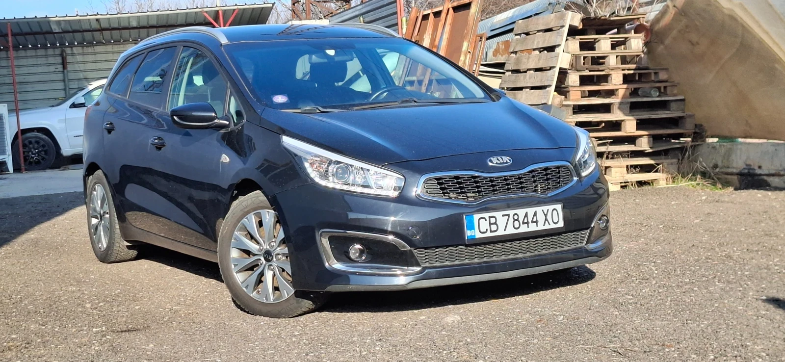 Kia Ceed 1.0Turbo Led  ��������� ������ ��������50000km  | Mobile.bg � ����������� 1